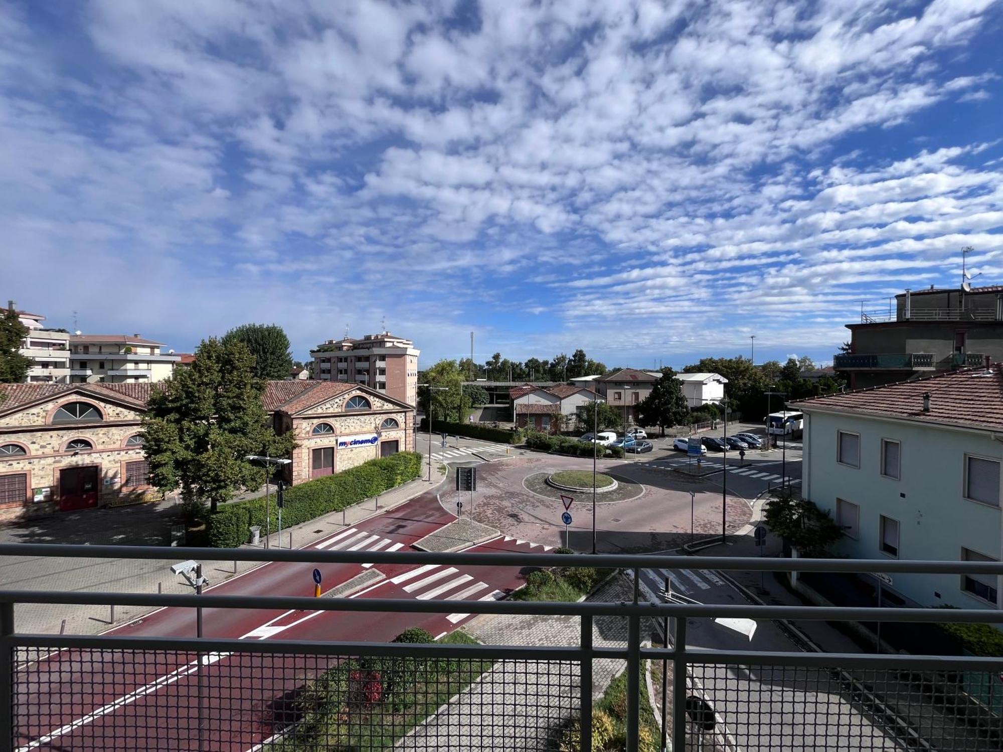 Dealuna Motel Fidenza Esterno foto